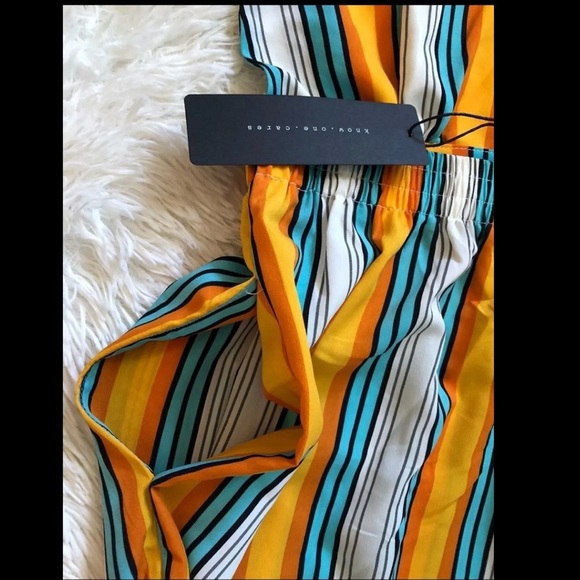 NWT Halter Top Crop Jumpsuit Large - Picture 6 of 13